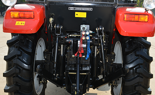 利来w66国际-554型拖拉机